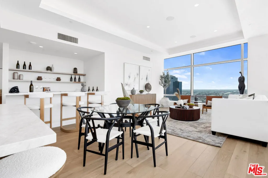 900 W Olympic Boulevard 27b, Los Angeles, California 90015 home-pic-9